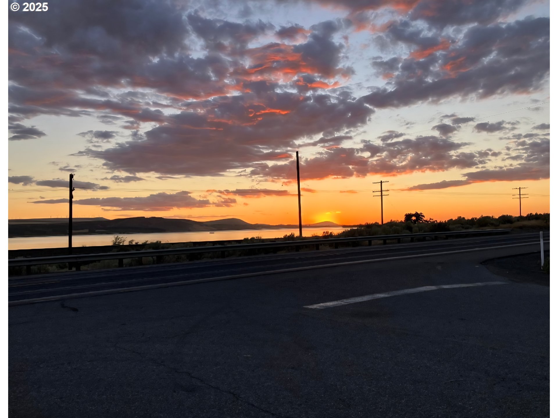 Columbia Way Touchet, WA 99360 - Photo 7 of 7 a view of outside space