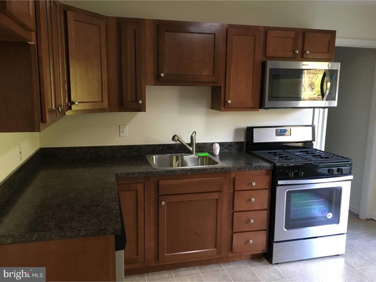 124 Mitscher Road Dover, DE 19901 - Photo 7 of 17 Kitchen