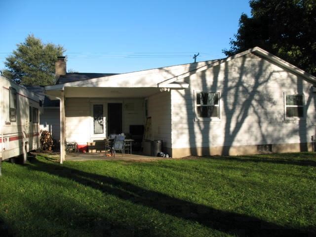 5476 Torrey Road Flint, MI 48507 - Photo 4 of 28 21518194-3.JPG