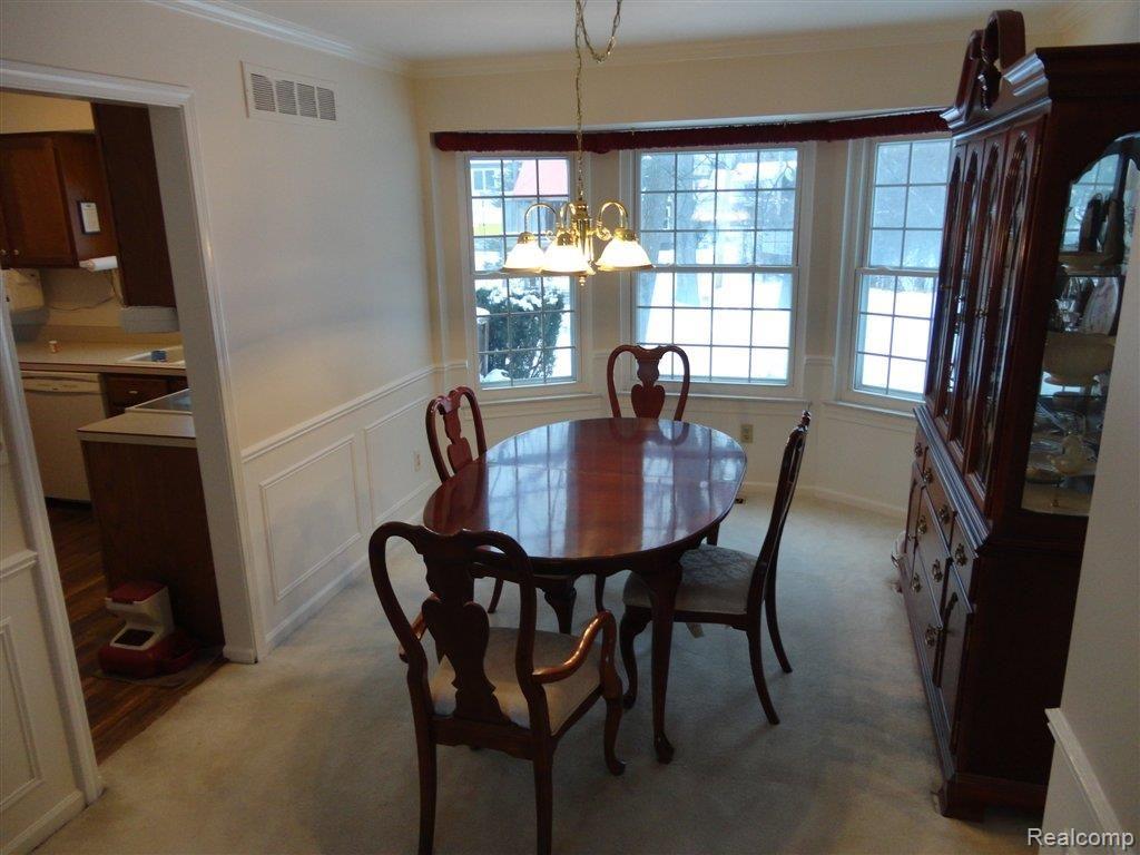 1960 North Fairview Lane Rochester, MI 48306 - Photo 21 of 23 DSC00152.JPG