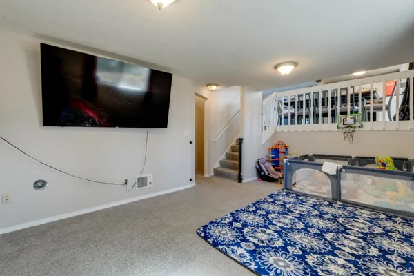 $410,000 | 8201 North General Lee Way, Spokane, WA 99208