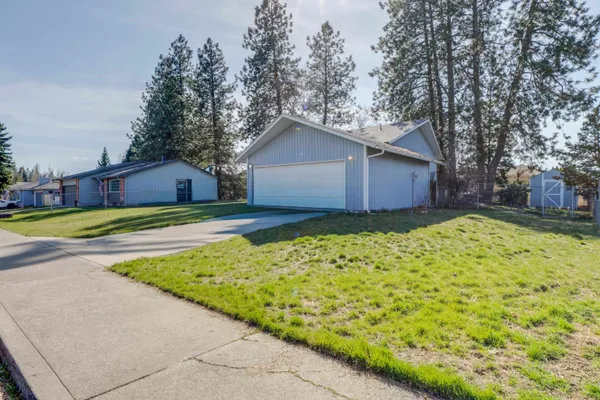 $410,000 | 8201 North General Lee Way, Spokane, WA 99208
