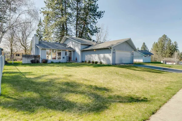 $410,000 | 8201 North General Lee Way, Spokane, WA 99208