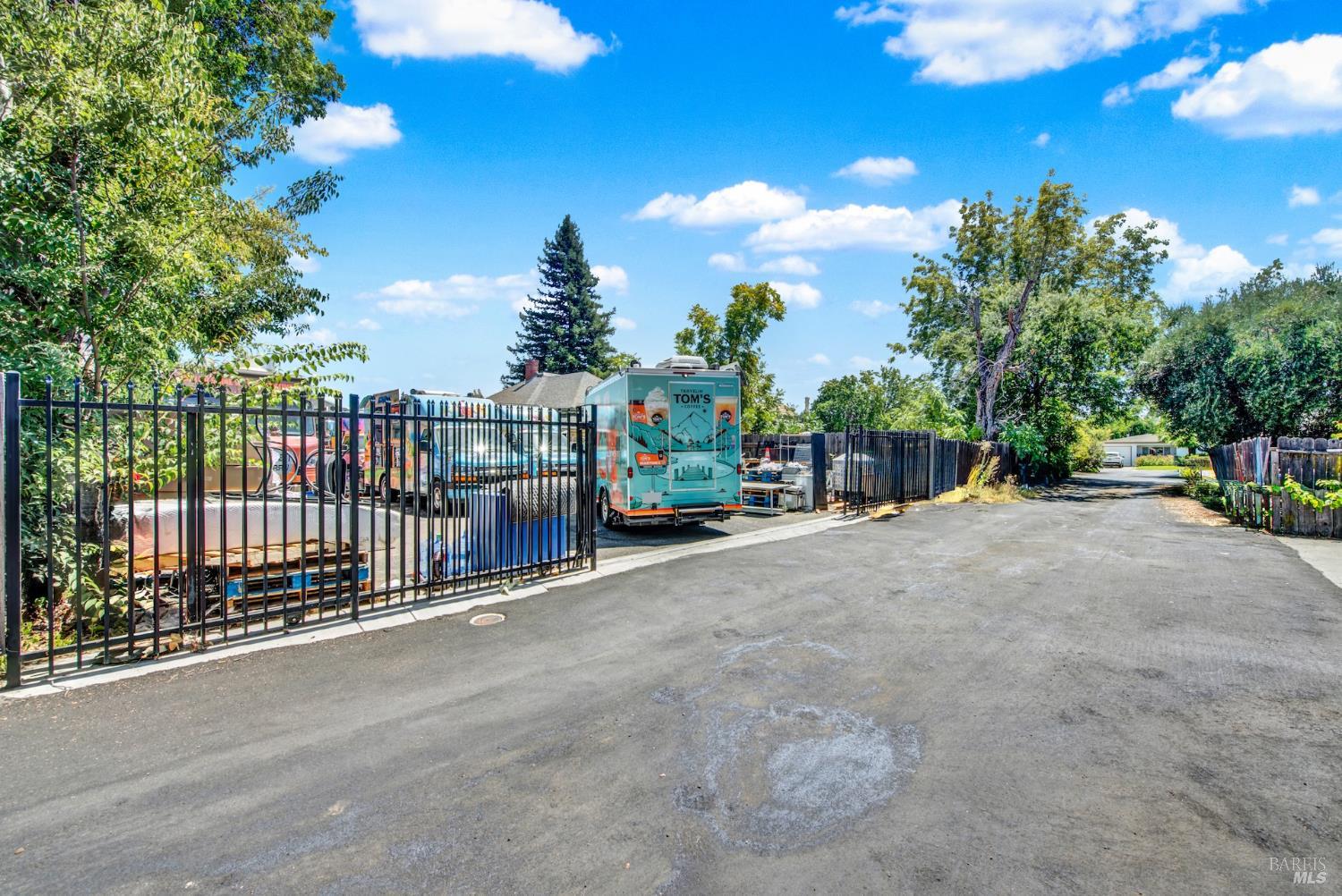 512 Davis Street Vacaville, CA 95688 - Photo 17 of 27