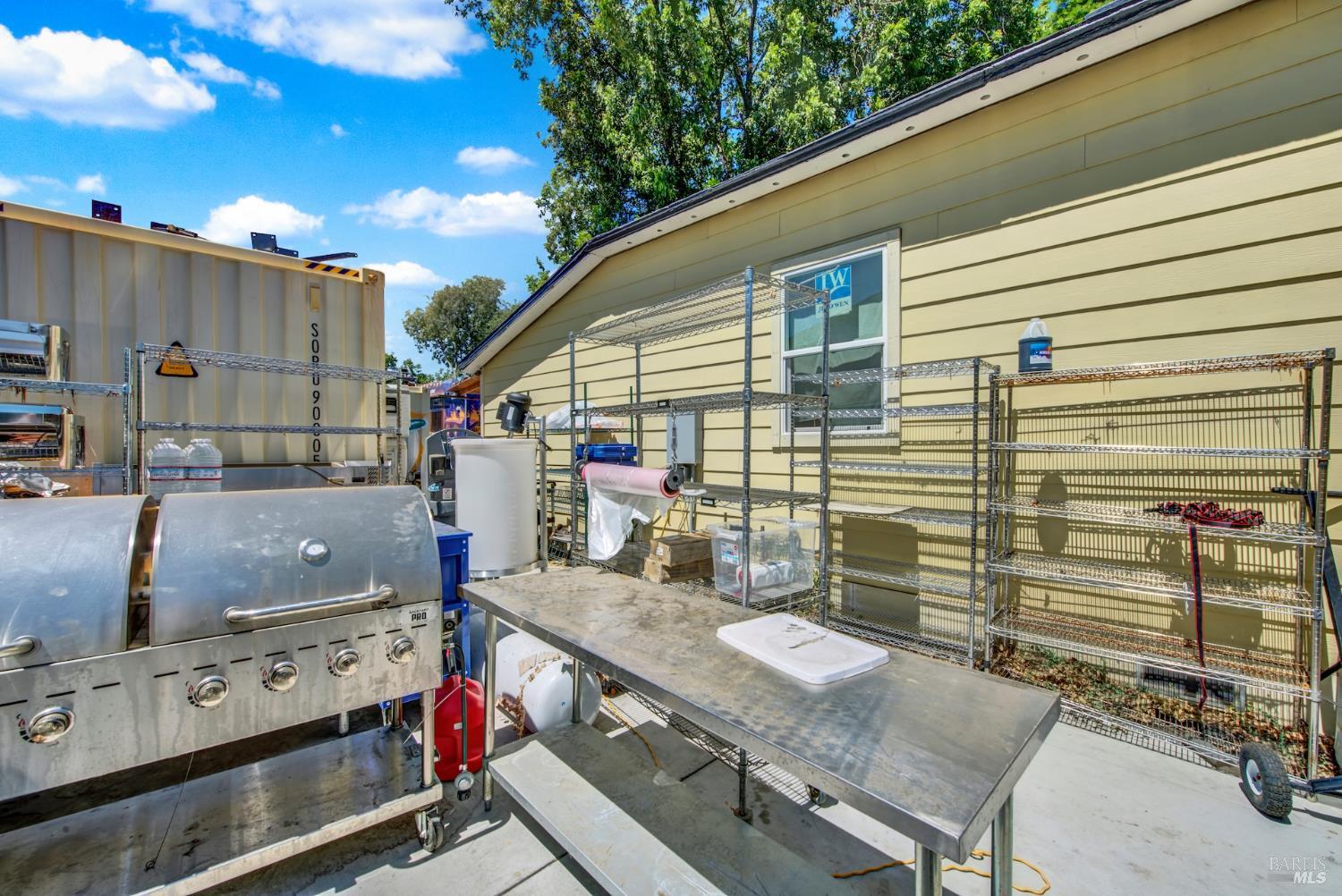 512 Davis Street Vacaville, CA 95688 - Photo 25 of 27