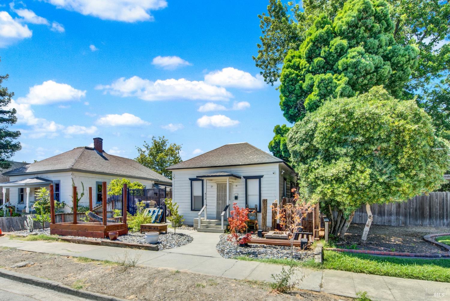 512 Davis Street Vacaville, CA 95688 - Photo 5 of 27