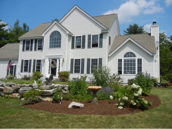 60 Labree Road New Boston, NH 03070 - Photo 1 of 40