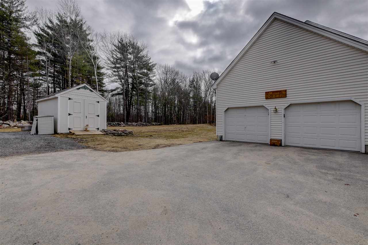 60 Labree Road New Boston, NH 03070 - Photo 3 of 40