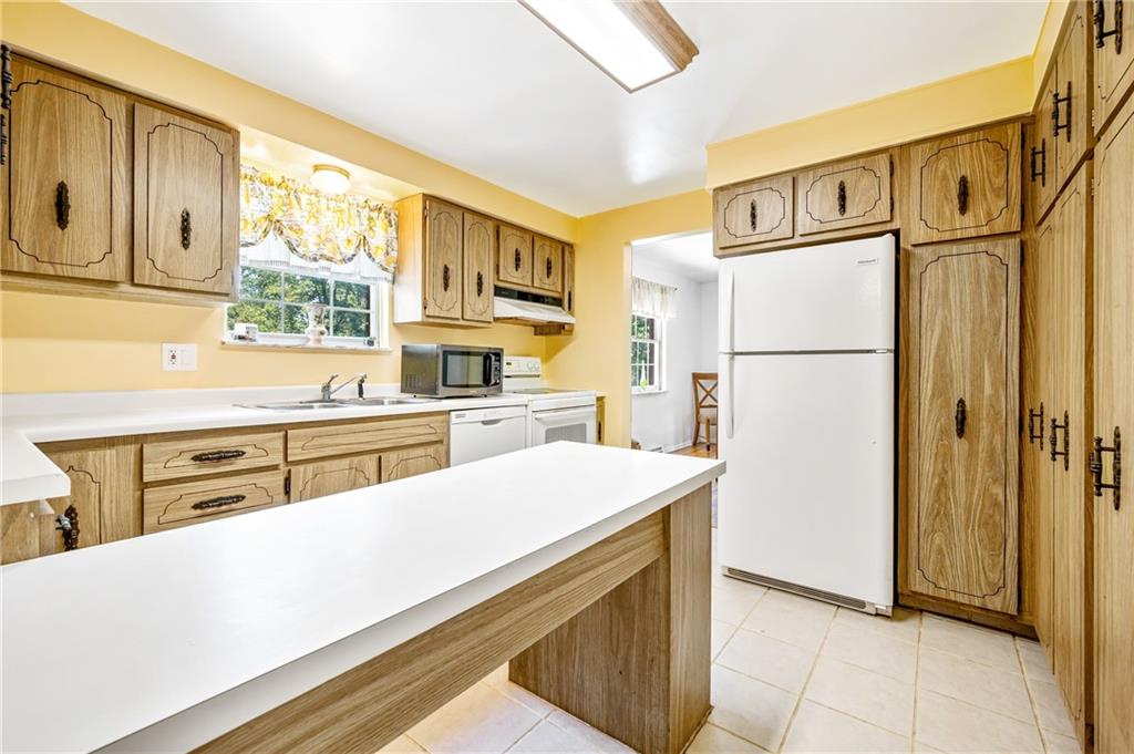 2349 Haymaker Road Monroeville, PA 15146 - Photo 7 of 25 Gallery Image 7