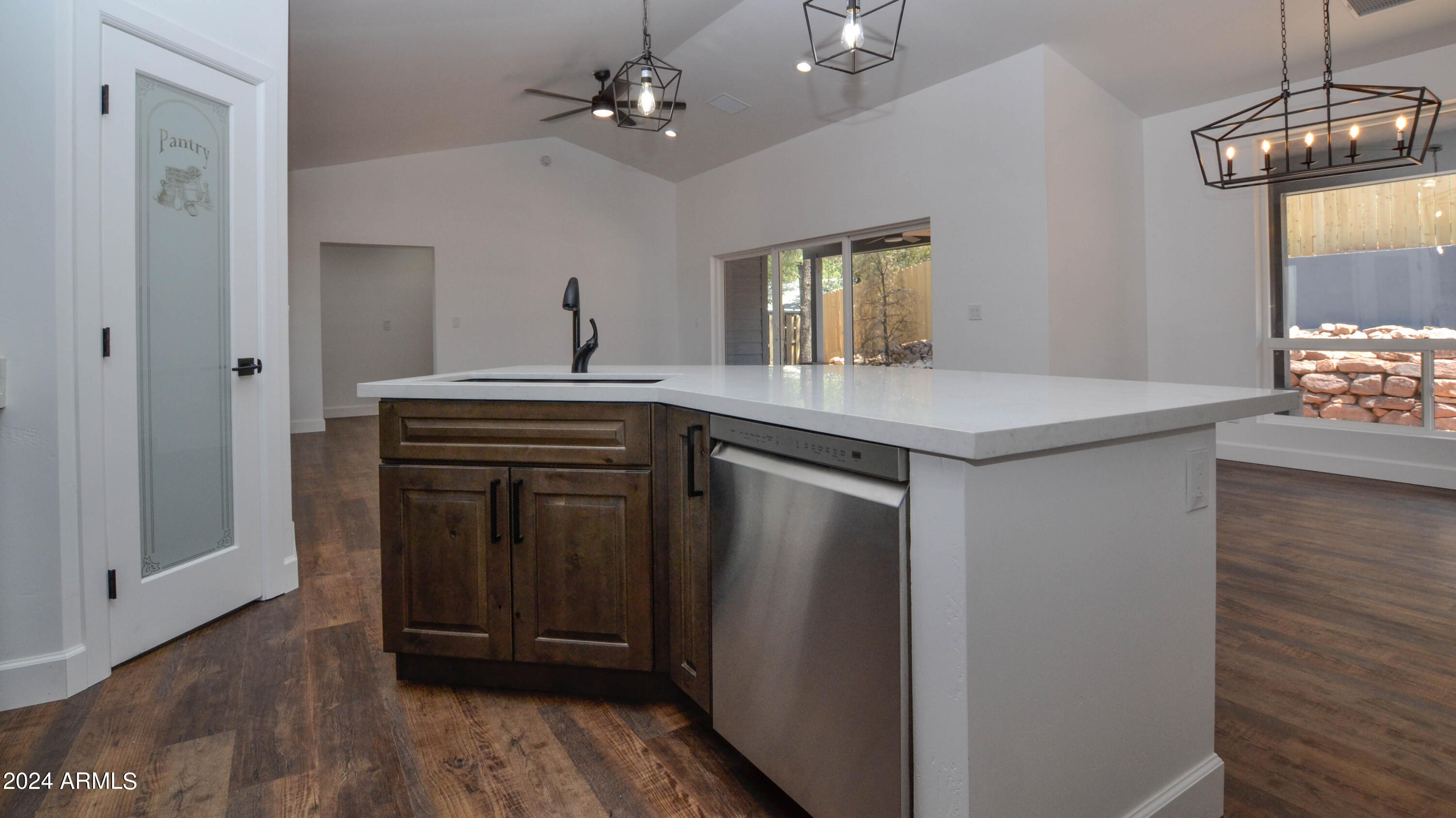327 South Golden Bear Point Payson, AZ 85541 - Photo 14 of 36 Pics-14