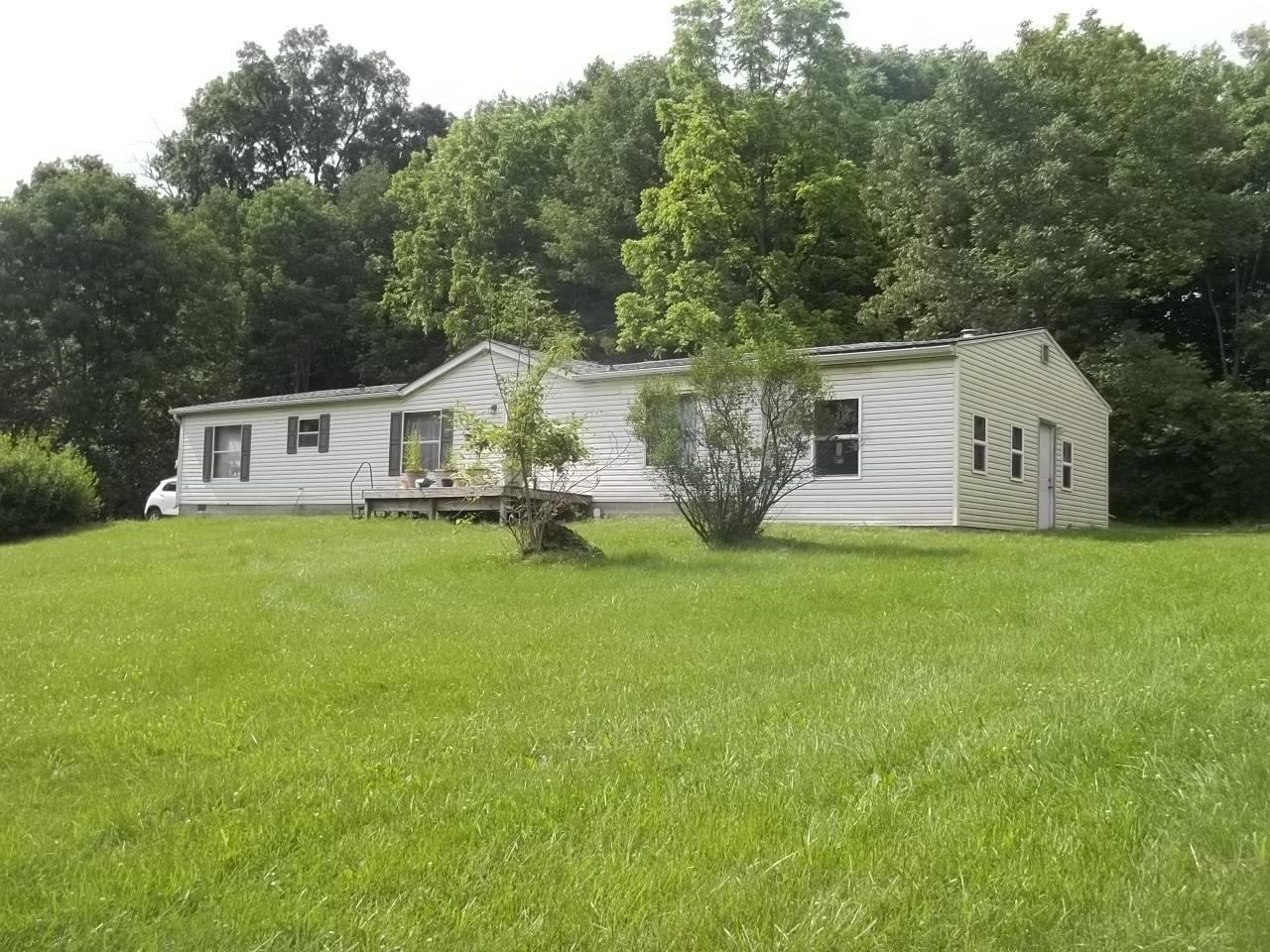 6037 Welcome Road Hillsboro, OH 45133 - Photo 1 of 8 Gallery Image 1