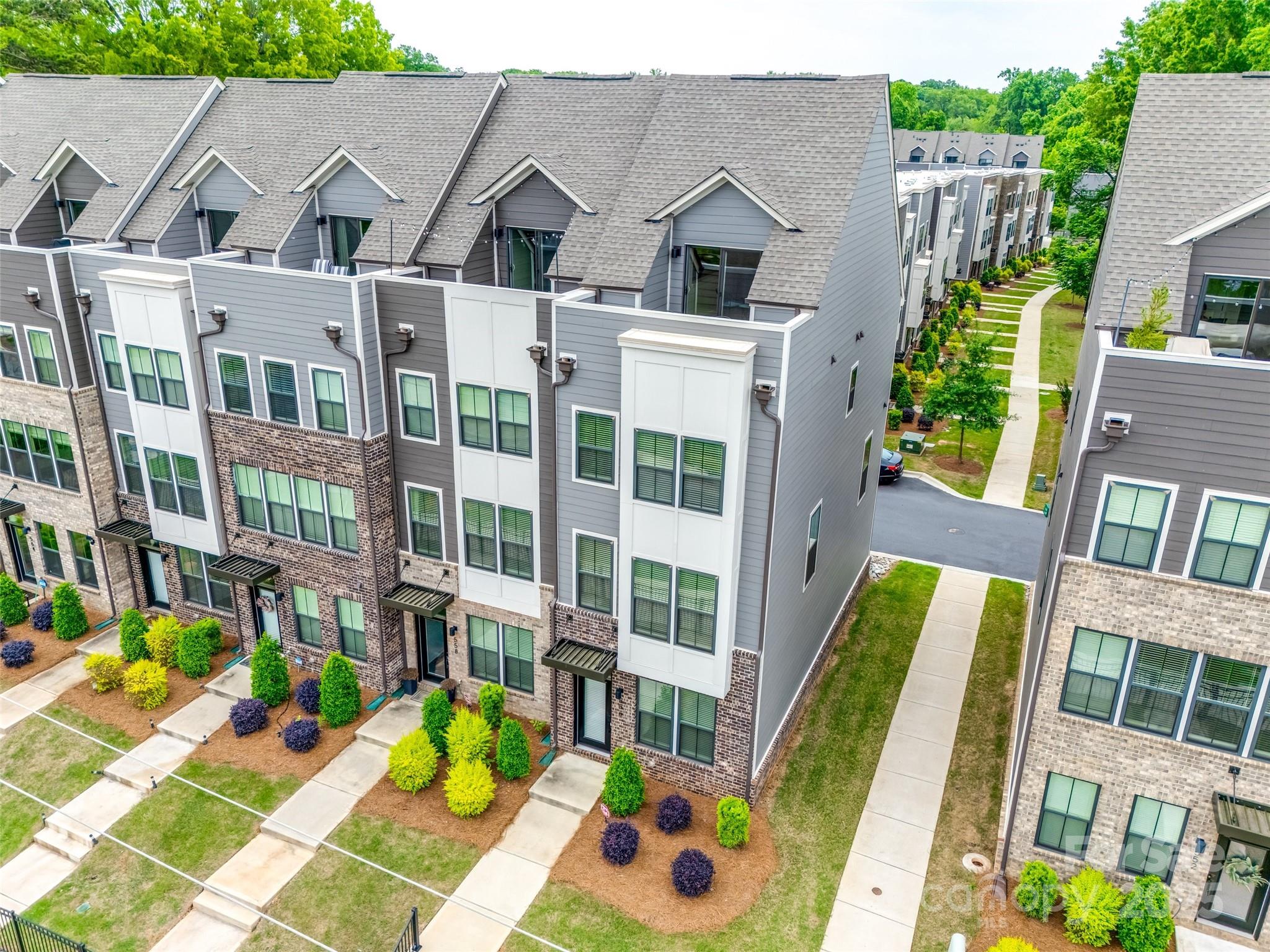 556 Billingsley Road Charlotte, NC 28211 - Photo 37 of 40 Gallery Image 37
