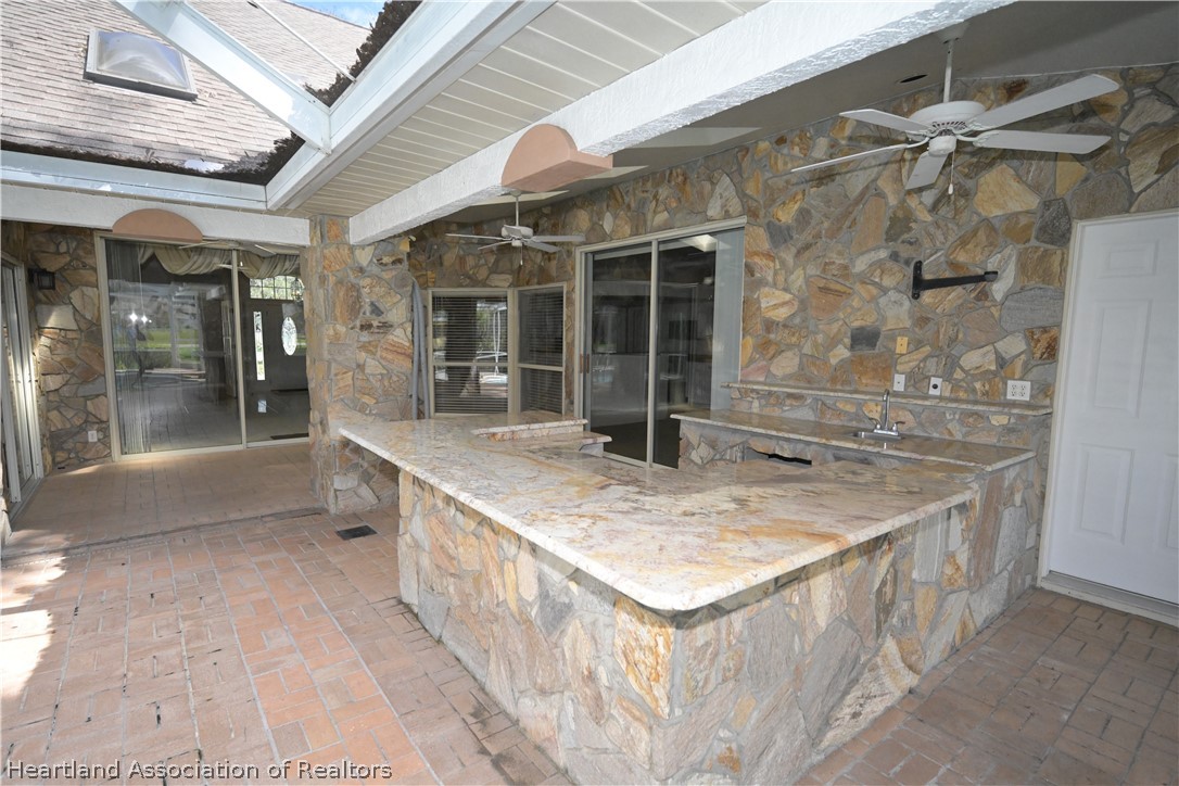 2737 Cheyenne Road Sebring, FL 33875 - Photo 40 of 50 a view of jacuzzi