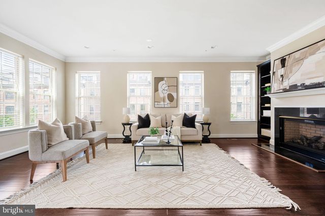 $910,000 | 610 Fair Winds Way, Oxon Hill, MD 20745