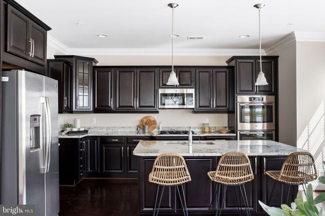 $910,000 | 610 Fair Winds Way, Oxon Hill, MD 20745