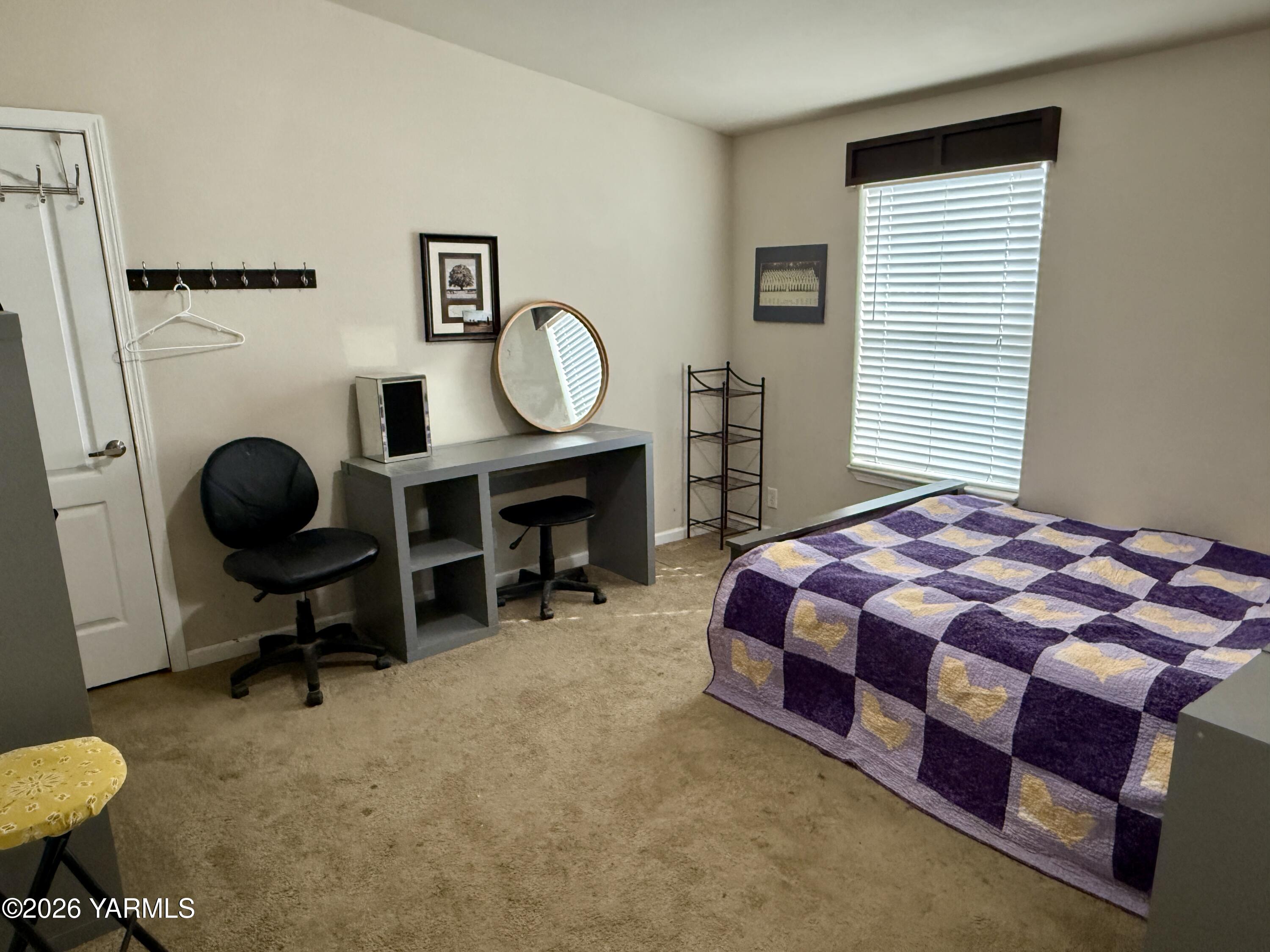 1508 Foster Road Toppenish, WA 98948 - Photo 23 of 38 IMG_6244