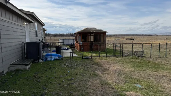 $630,000 | 1508 Foster Road, Toppenish, WA 98948