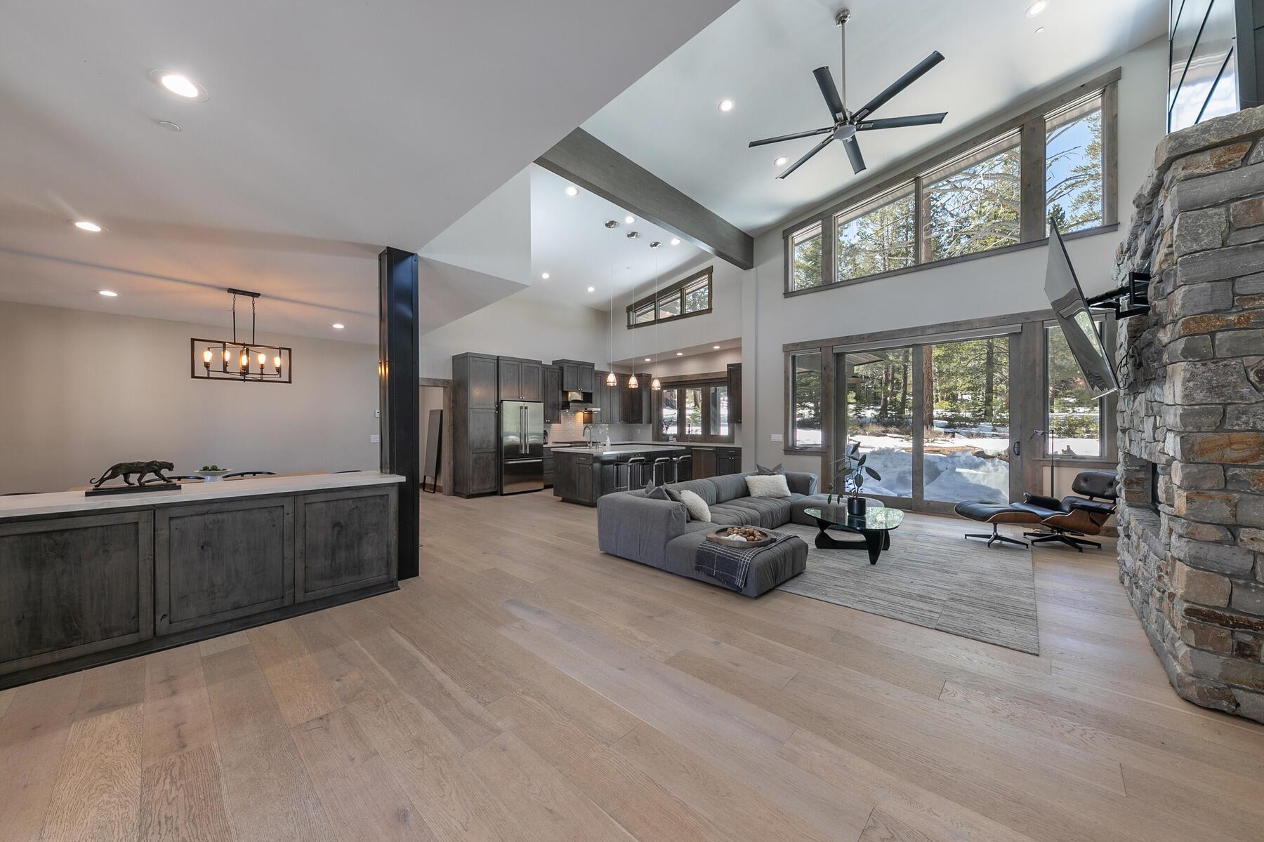 11680 Ghirard Road Truckee, CA 96161 - Photo 4 of 21