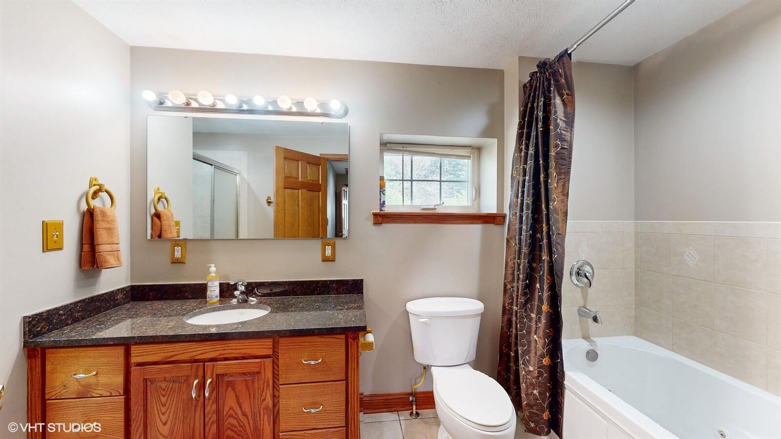 8215 East Chicago Road New Carlisle, IN 46552 - Photo 20 of 28 1600x899