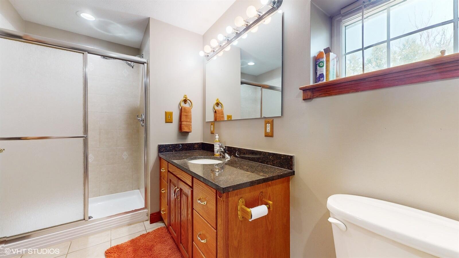 8215 East Chicago Road New Carlisle, IN 46552 - Photo 21 of 28 1600x899