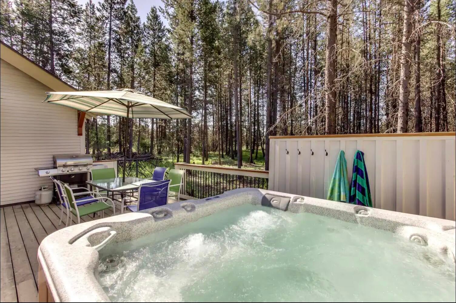 17009 Covina Road Bend, OR 97707 - Photo 6 of 38 Hot Tub