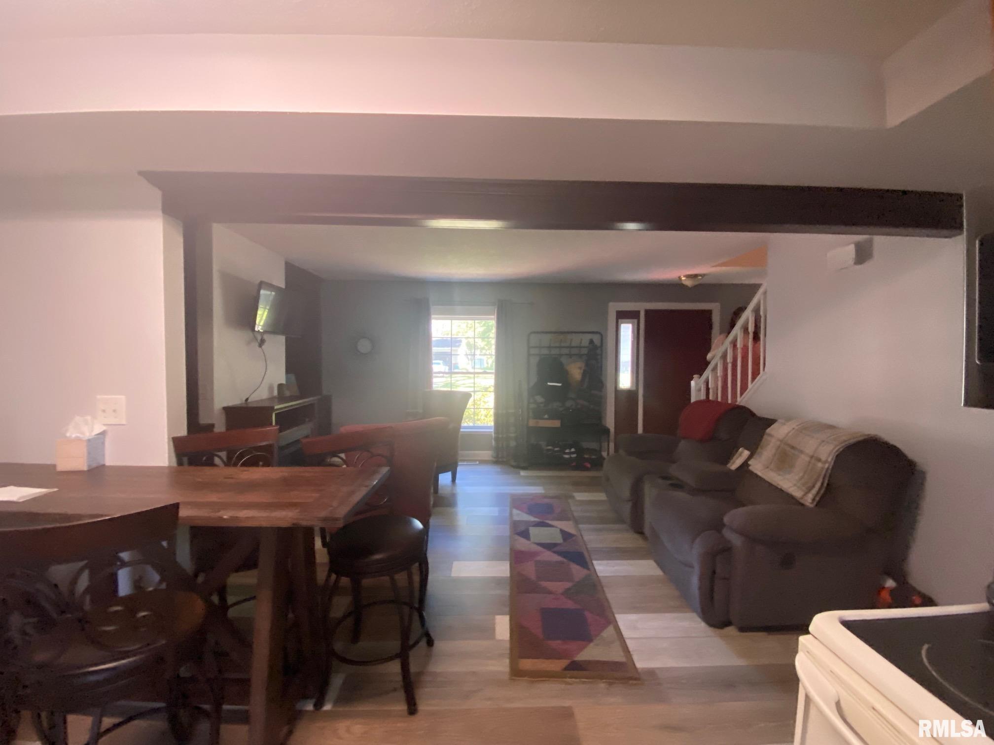 721 Deerfield Road Chatham, IL 62629 - Photo 6 of 19 Gallery Image 6