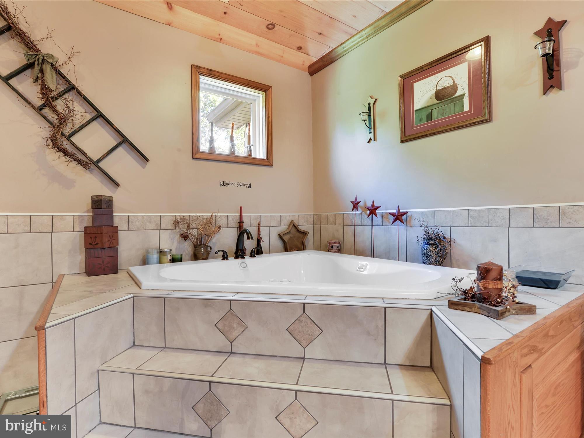 2022 Stauffer Road Spring Grove, PA 17362 - Photo 36 of 53