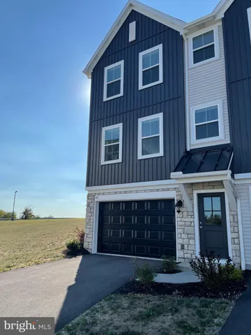 $359,990 | 10 Morgan Circle, Unit 1002, Carlisle, PA 17013