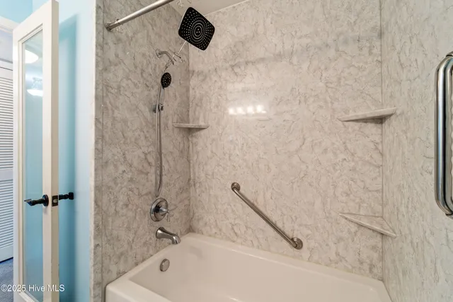 $1,195 | 114 Princess Place, Jacksonville, NC 28546