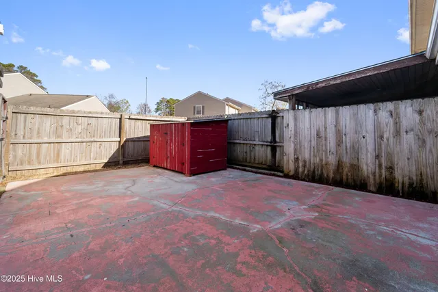 $1,195 | 114 Princess Place, Jacksonville, NC 28546