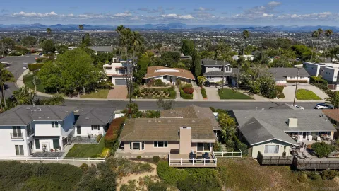 $2,749,000 | 5958 Sagebrush Road, La Jolla, CA 92037