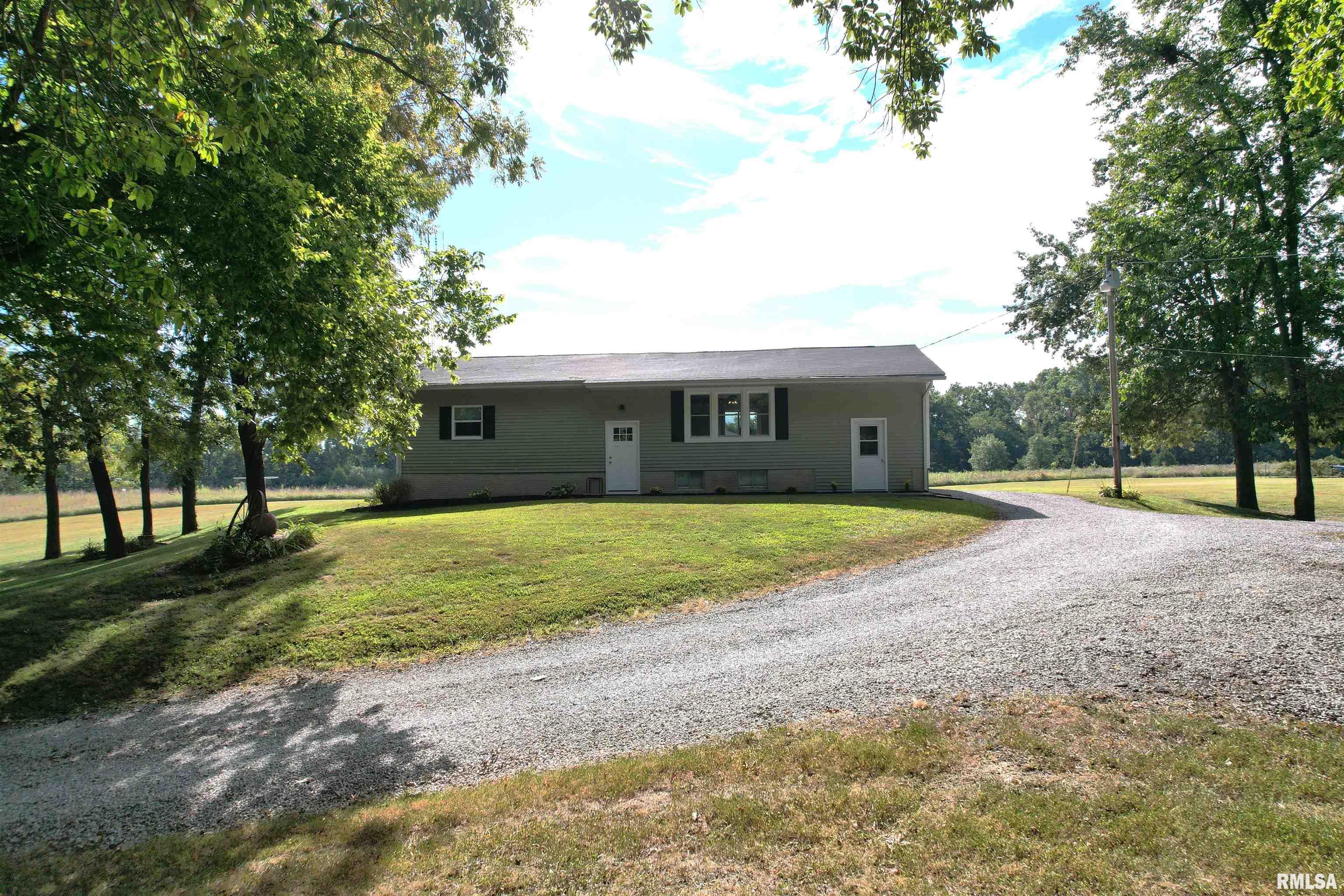 4538 Harris Road Salem, IL 62881 - Photo 3 of 53