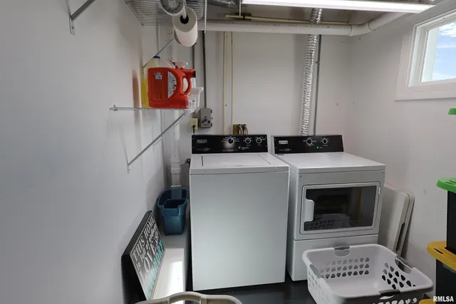 $395,000 | 4538 Harris Road, Salem, IL 62881