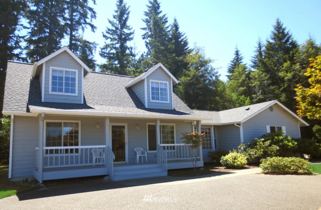 1121 Southwest Harper Road Port Orchard, WA 98367 - Photo 1 of 18 Gallery Image 1