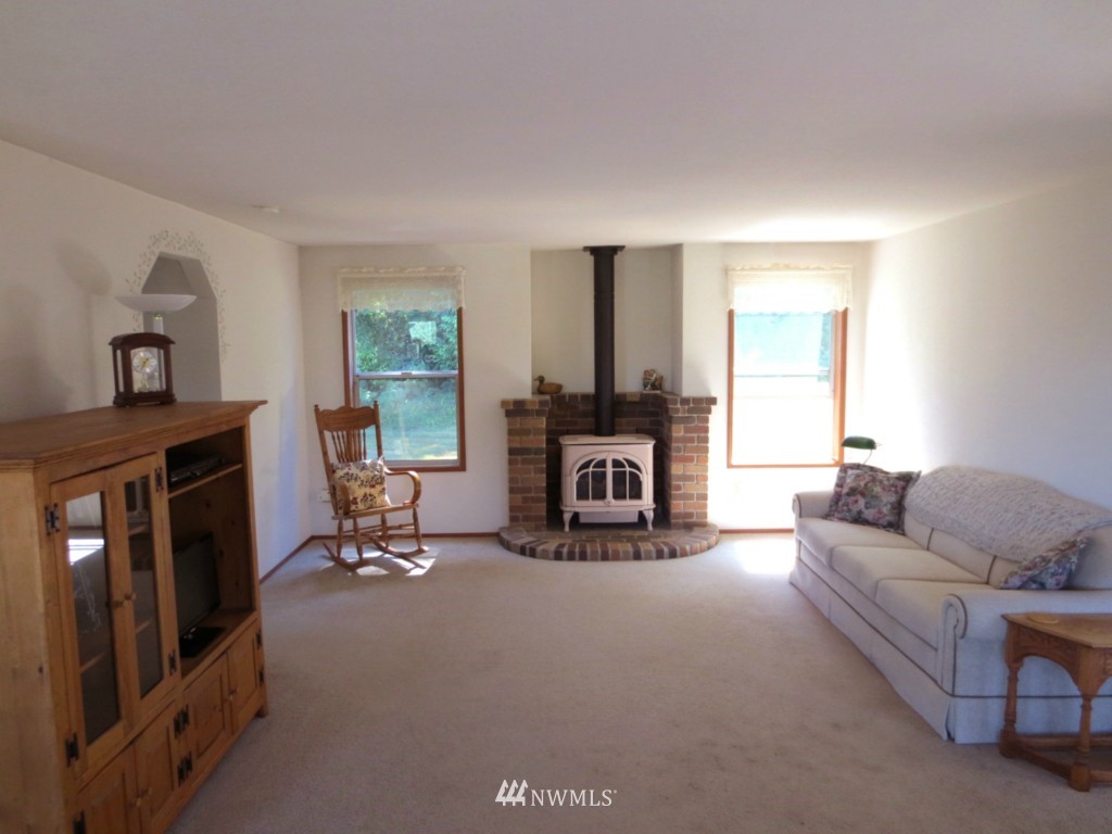 1121 Southwest Harper Road Port Orchard, WA 98367 - Photo 7 of 18 Gallery Image 7