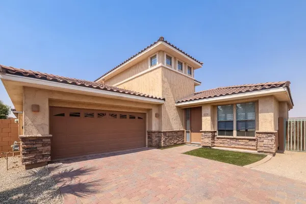 $2,410 | 13492 West Cypress Street, Goodyear, AZ 85395