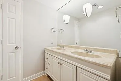 $425,000 | 22 Mariners Cove North, New Orleans, LA 70124