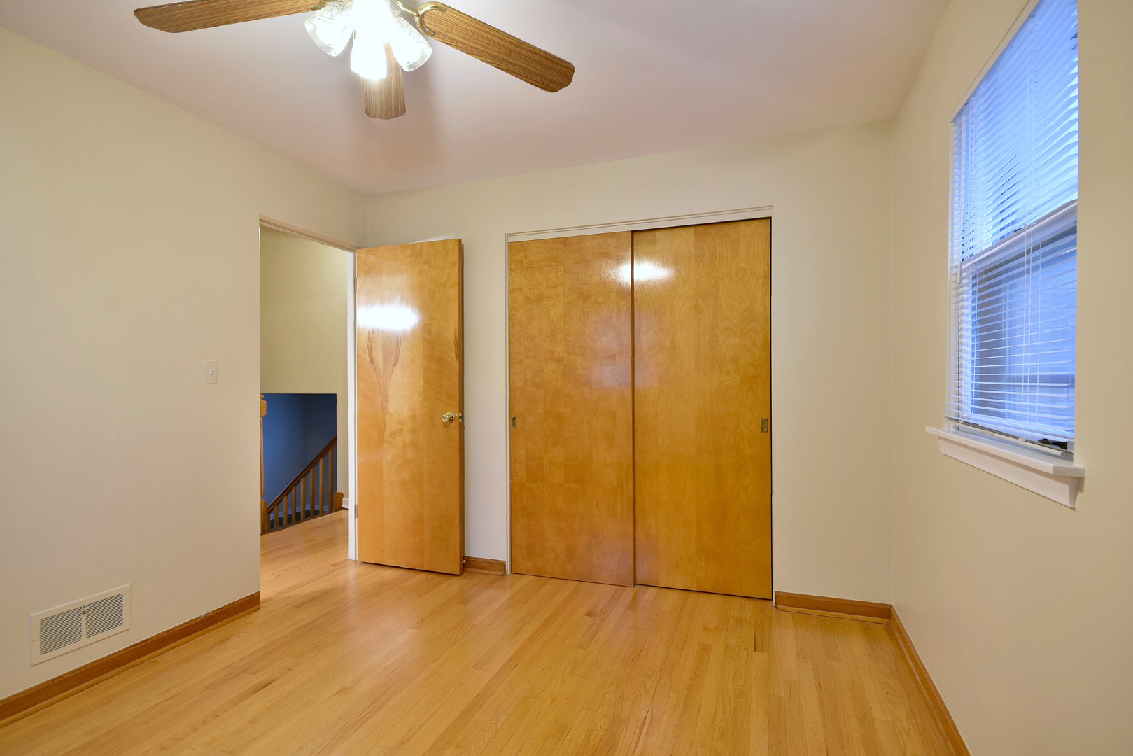 632 Bryan Street Elmhurst, IL 60126 - Photo 13 of 33 a view of an empty room with a window