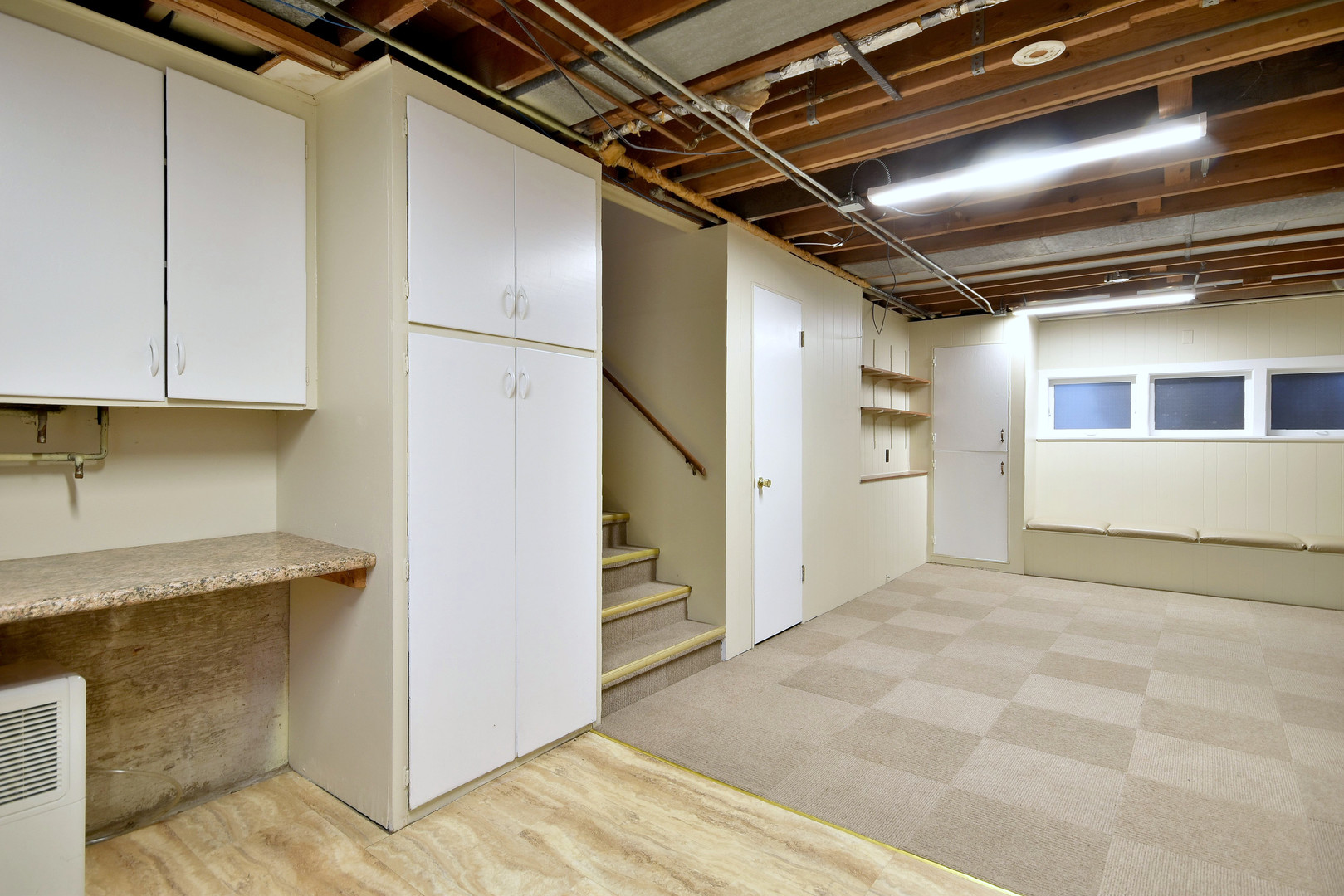 632 Bryan Street Elmhurst, IL 60126 - Photo 25 of 33 a view of an empty room