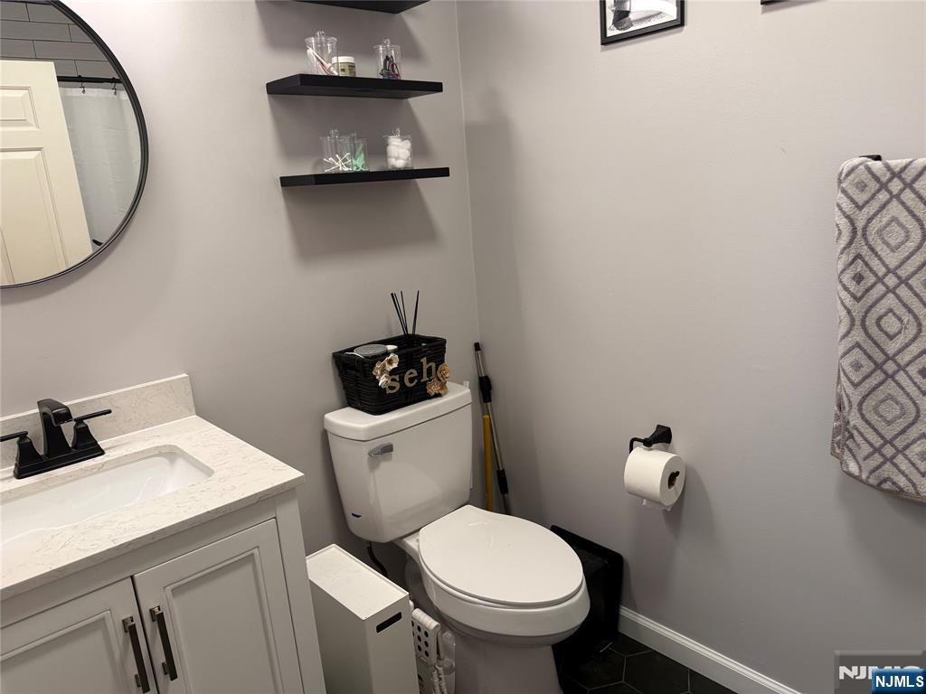 242 The Promenade, Unit 242 Edgewater, NJ 07020 - Photo 17 of 21