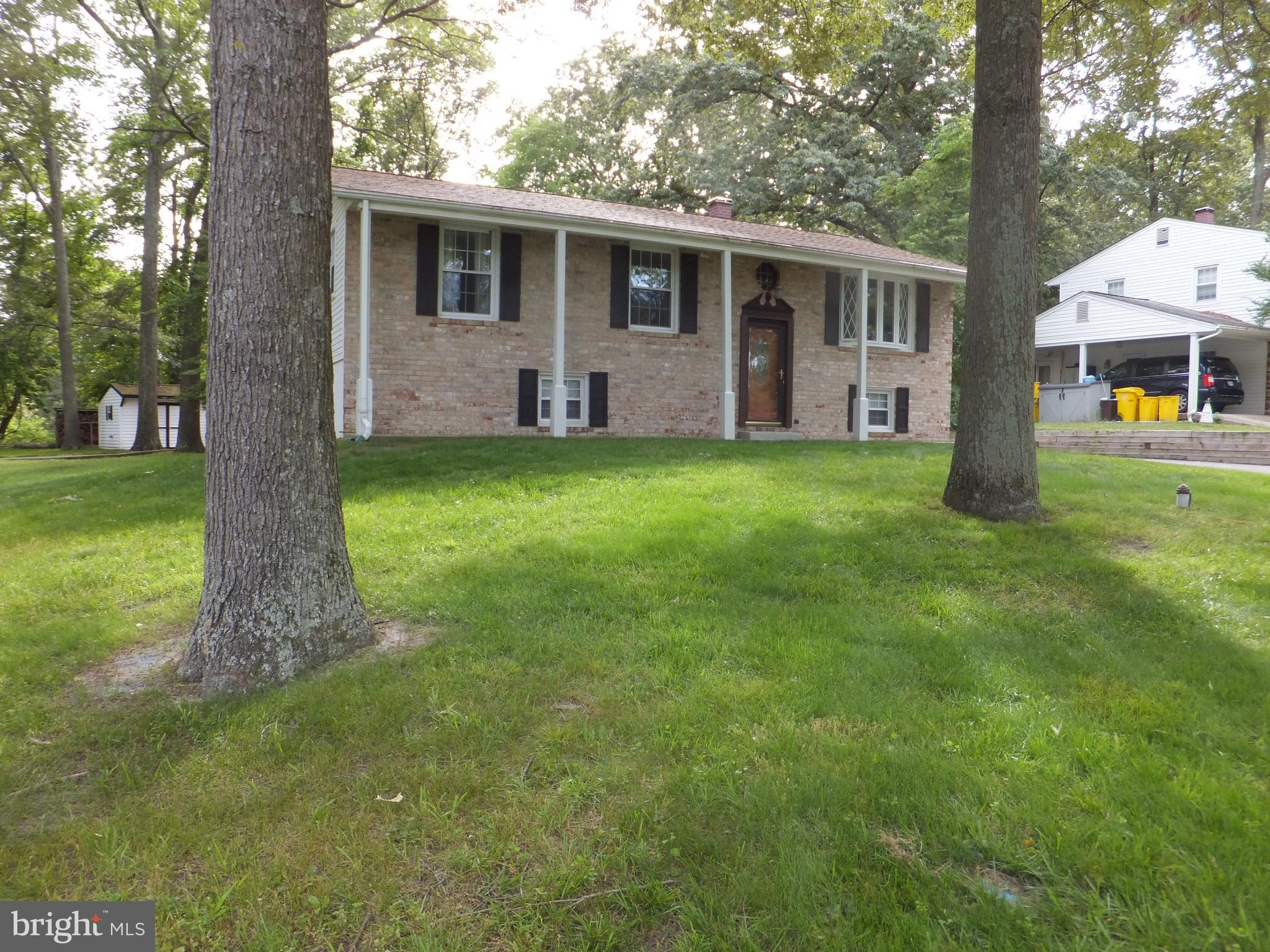 206 Eastern Road Pasadena, MD 21122 - Photo 2 of 57 LARGE CORNER LOT