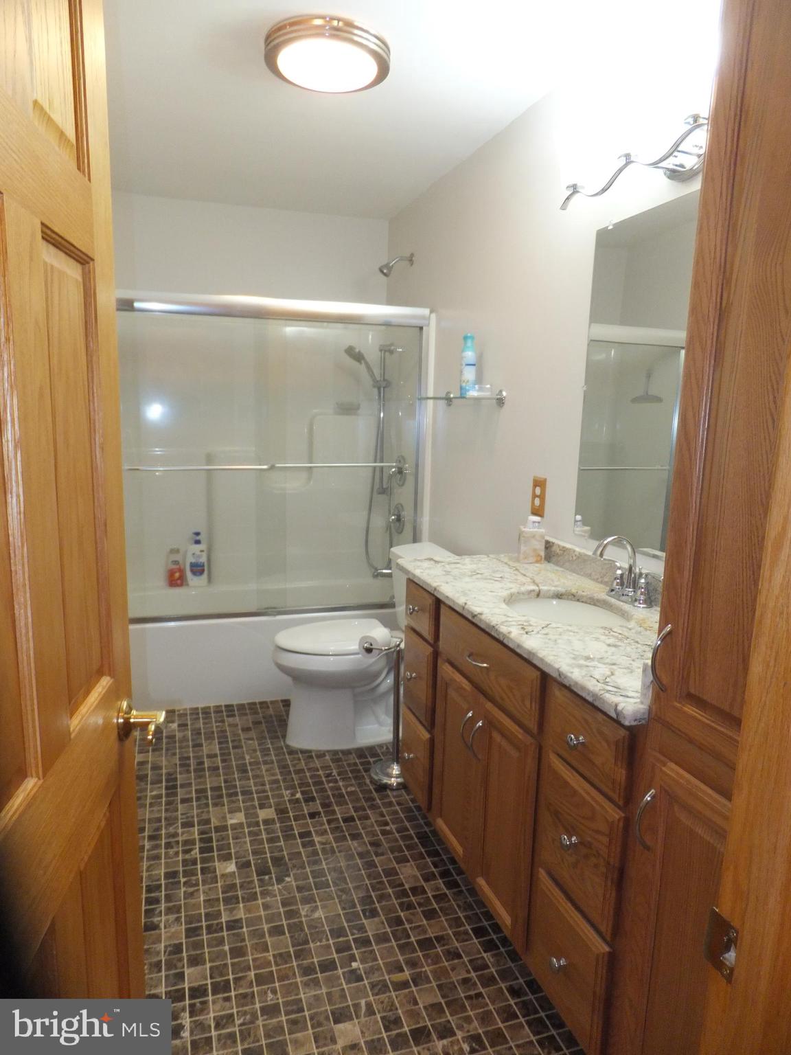 206 Eastern Road Pasadena, MD 21122 - Photo 35 of 57 REMODELED MAIN BATH