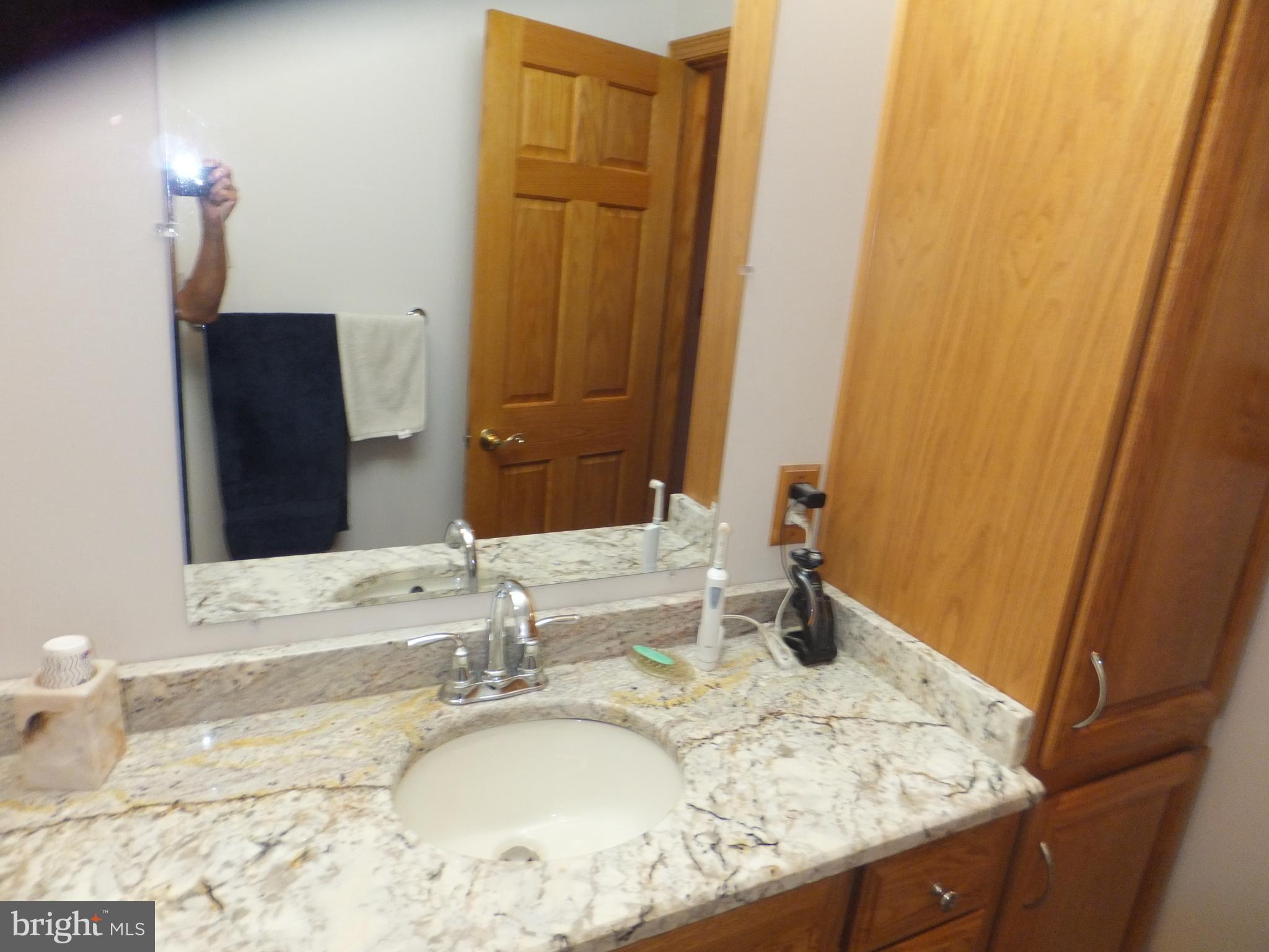 206 Eastern Road Pasadena, MD 21122 - Photo 38 of 57 NEWER GRANITE COUNTER VANITY