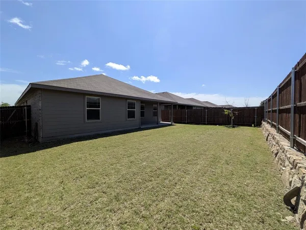 $2,300 | 9513 Doverglen Drive, Fort Worth, TX 76131