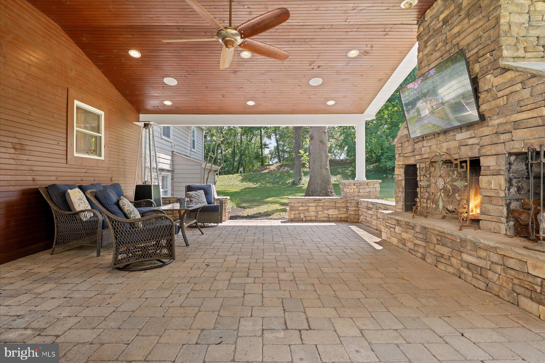 1134 Valley Drive Pasadena, MD 21122 - Photo 20 of 61
