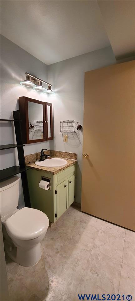 3770 Auburn Road Northeast Salem, OR 97301 - Photo 6 of 22