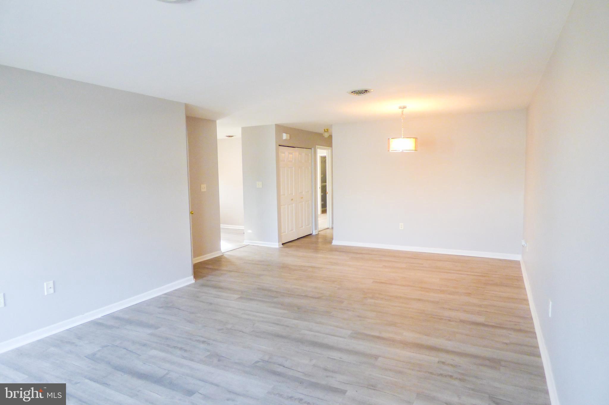 699 Hayley Road York, PA 17404 - Photo 5 of 20