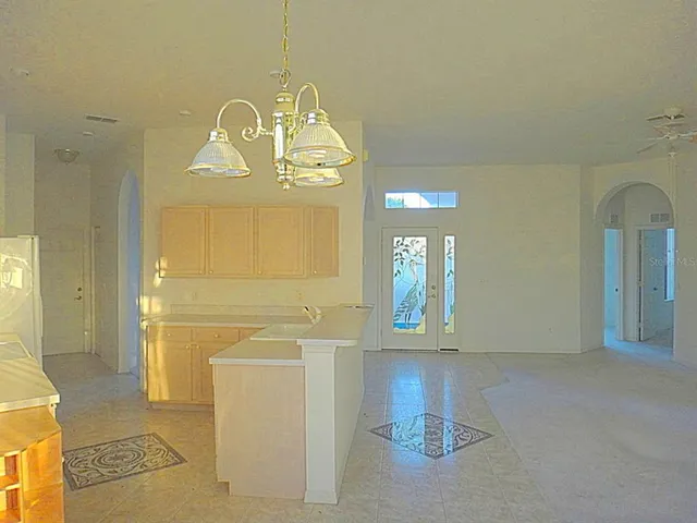 $295,000 | 17824 Southeast 114th Court, Summerfield, FL 34491