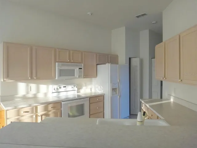 $295,000 | 17824 Southeast 114th Court, Summerfield, FL 34491