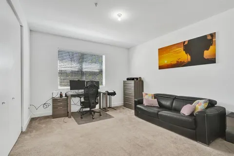 $429,000 | 480 Northeast 35th Court, Unit 2, Oakland Park, FL 33334